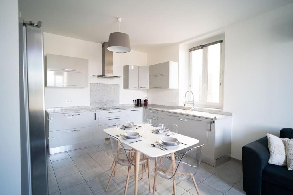 Appartement T4 Vue Mer Proche Gare Et Centre Ville Ajaccio  Exterior photo